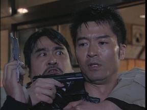亀山君、人質に!
